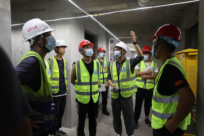 四大機器人現身工地，碧桂園以科技賦能安全生產與文明施工新標桿